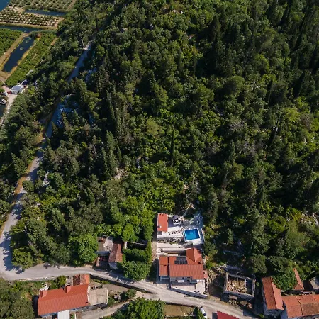 Karlo-arianna Opuzen (Dubrovnik-Neretva)